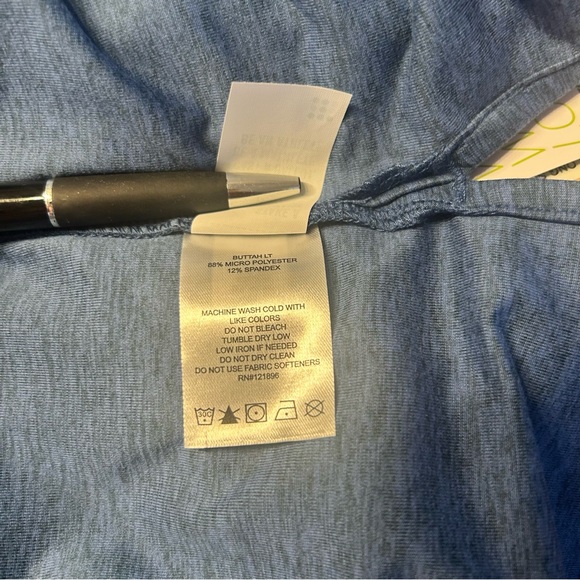 *NWT* Title Nine Cadet Blue Grace Raglan Long Sleeve Tee, Size Medium - Picture 15 of 15